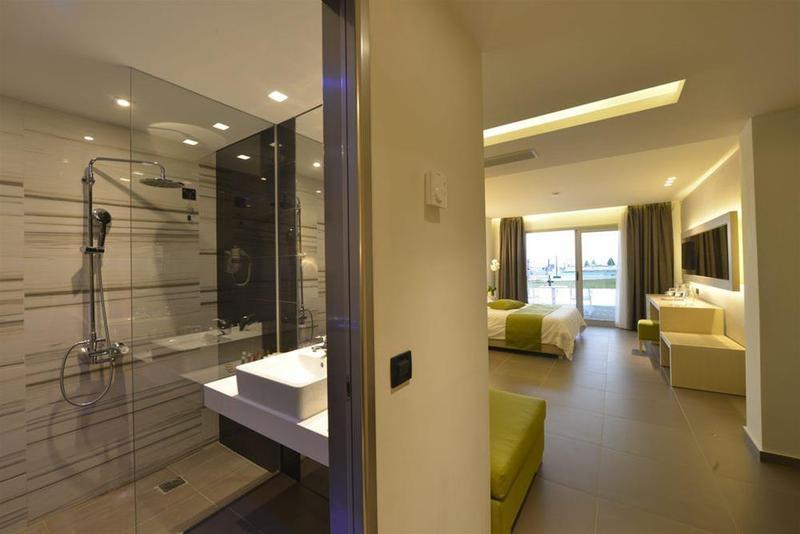 Carolina Mare Hotel Malia  Exterior photo